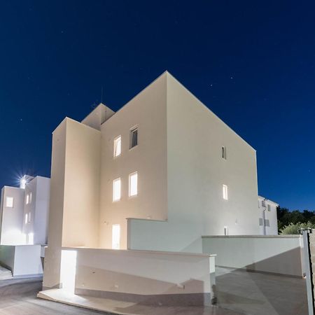 A&V Residence Novigrad Istria Extérieur photo