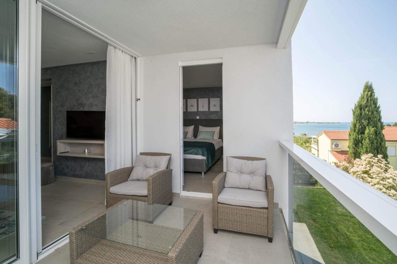 A&V Residence Novigrad Istria Extérieur photo